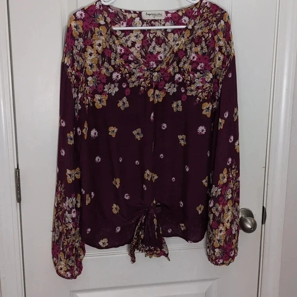 Impressions Women's Floral Blouse - Picture 1 of 8